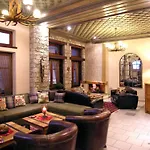 Dio 4* أراخوفا